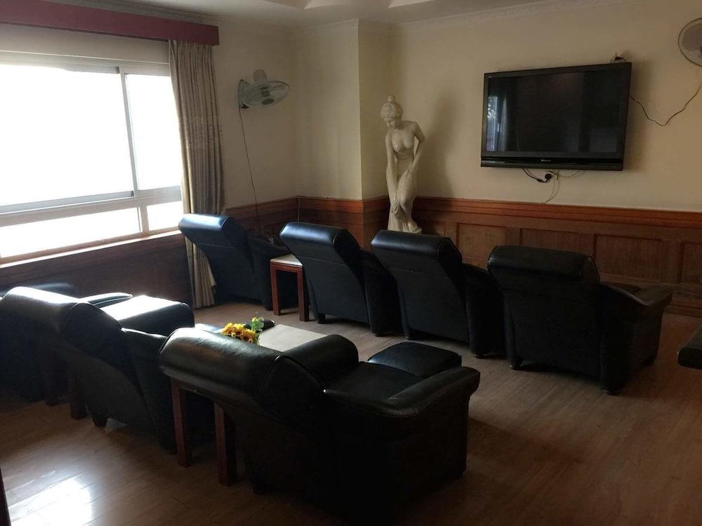 A25 Hotel - Bach Mai Ханой Екстериор снимка